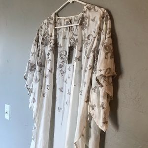 Lucky Brand white embroidered wrap.